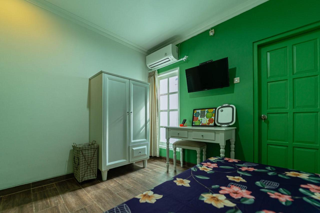 Casa De Louvre 3 Hostel Pakem ภายนอก รูปภาพ